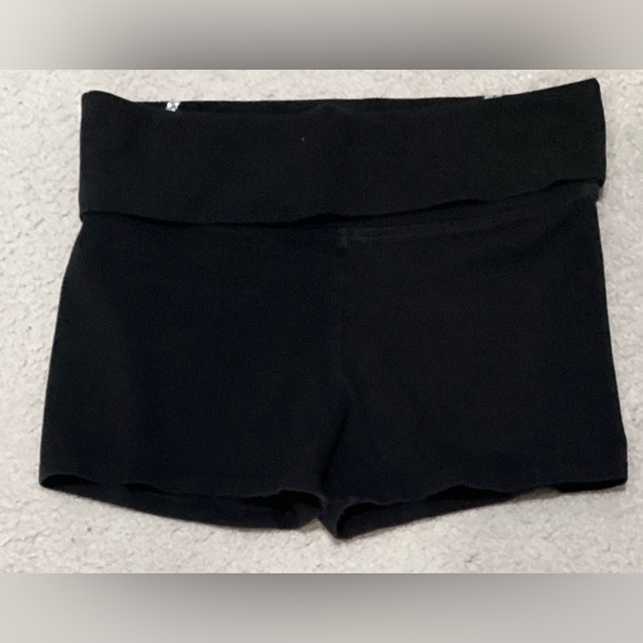 🔥EUC PINK BY VS REALLY CUTE&COMFY SPANDEX SHORTS LOVE PINK IN SILVER ON BACK!! - Picture 2 of 4